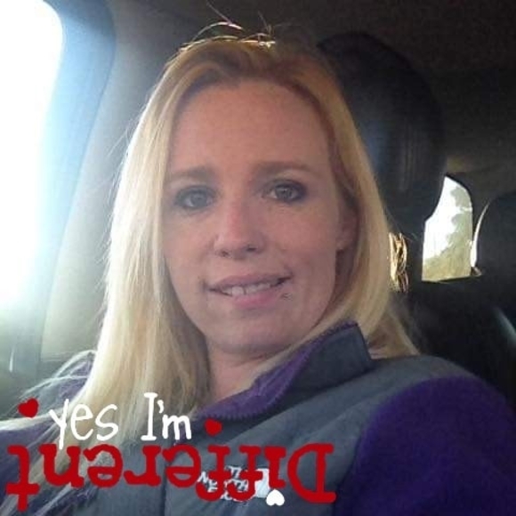 Meet your Posher, Cindy - Picture 1 of 1